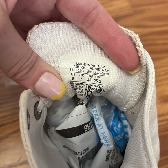 Converse White Lug Sole High Top Platform Sneakers Size 9 - Picture 8 of 10